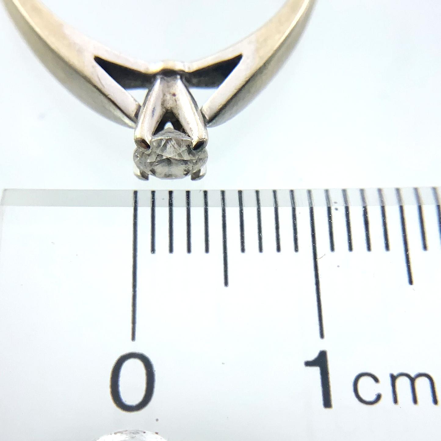 14K White Gold Diamond Engagement Ring Size: 6.75 AU244