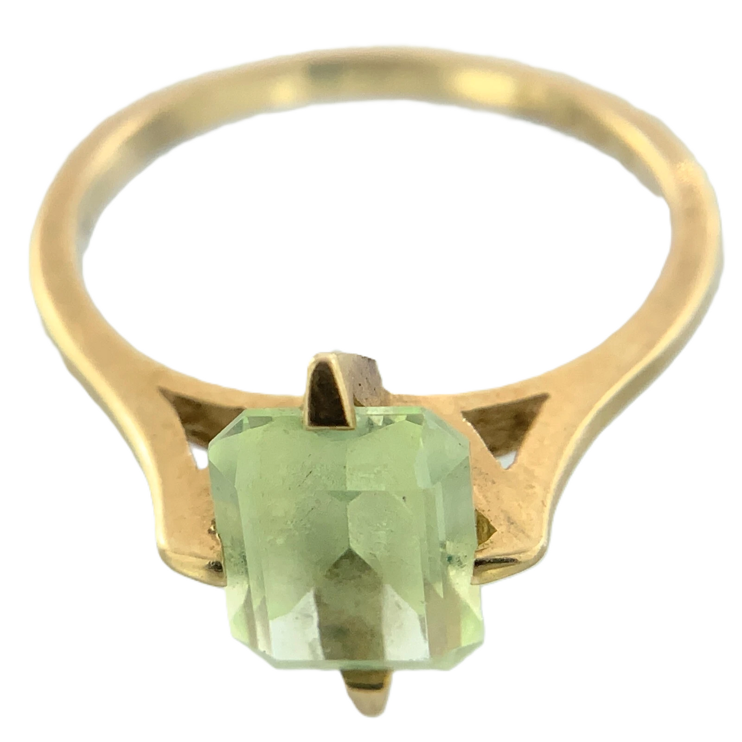 14K Yellow Gold Green Amethyst Ring Size: 6.5 AU248