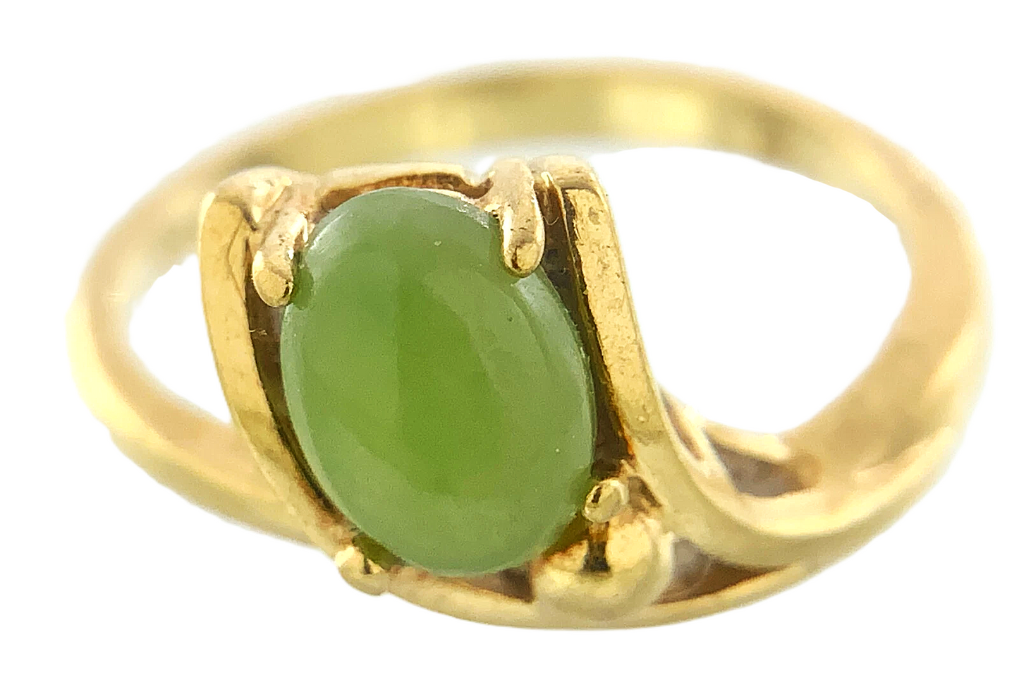 10K Yellow Gold Green Jade Ring Size: 6 AU249