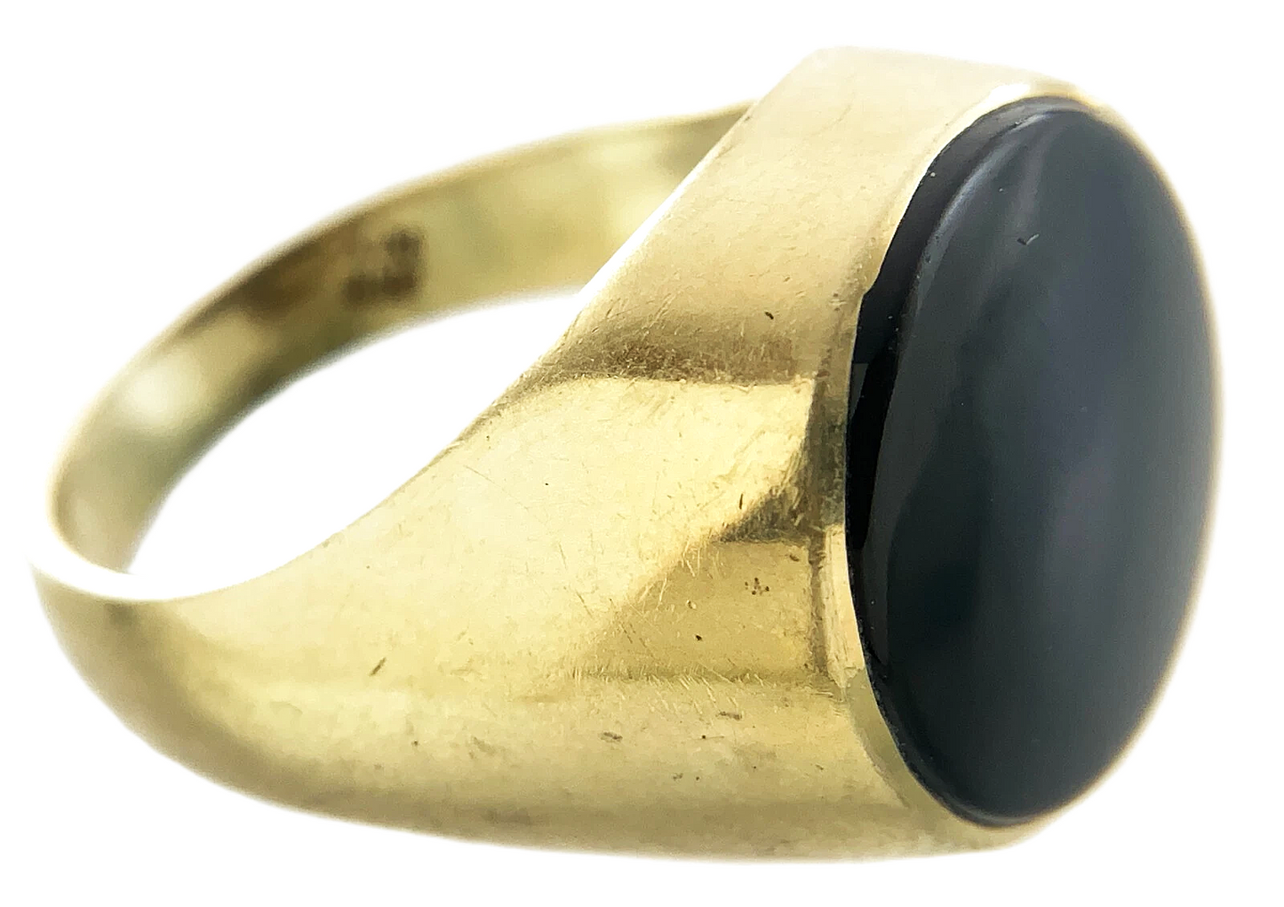 10K Yellow Gold Black Onyx Signet Ring Size: 7.5 AU250