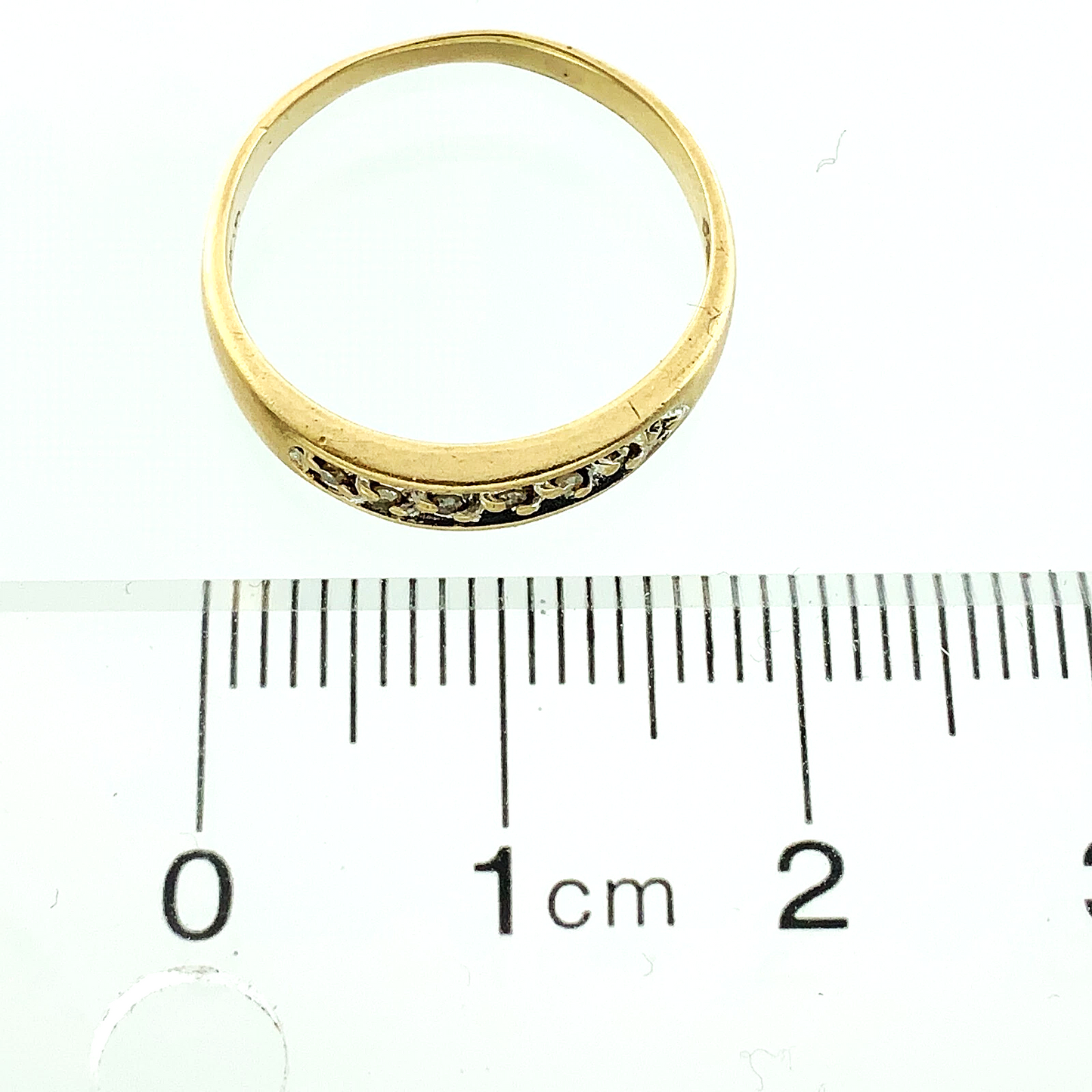 10K Yellow Gold Diamond Band Ring Size 6.75 AU253