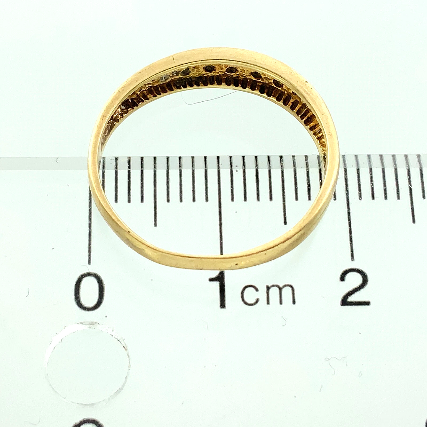 10K Yellow Gold Diamond Band Ring Size 6.75 AU253