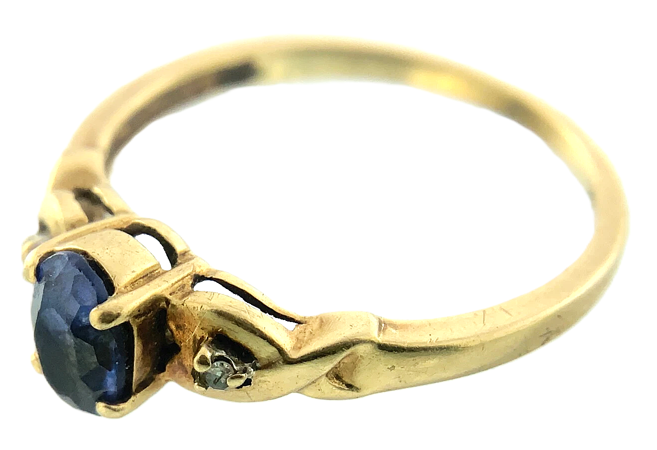 10K Yellow Gold Blue Sapphire and Diamond Ring Size 7 AU255