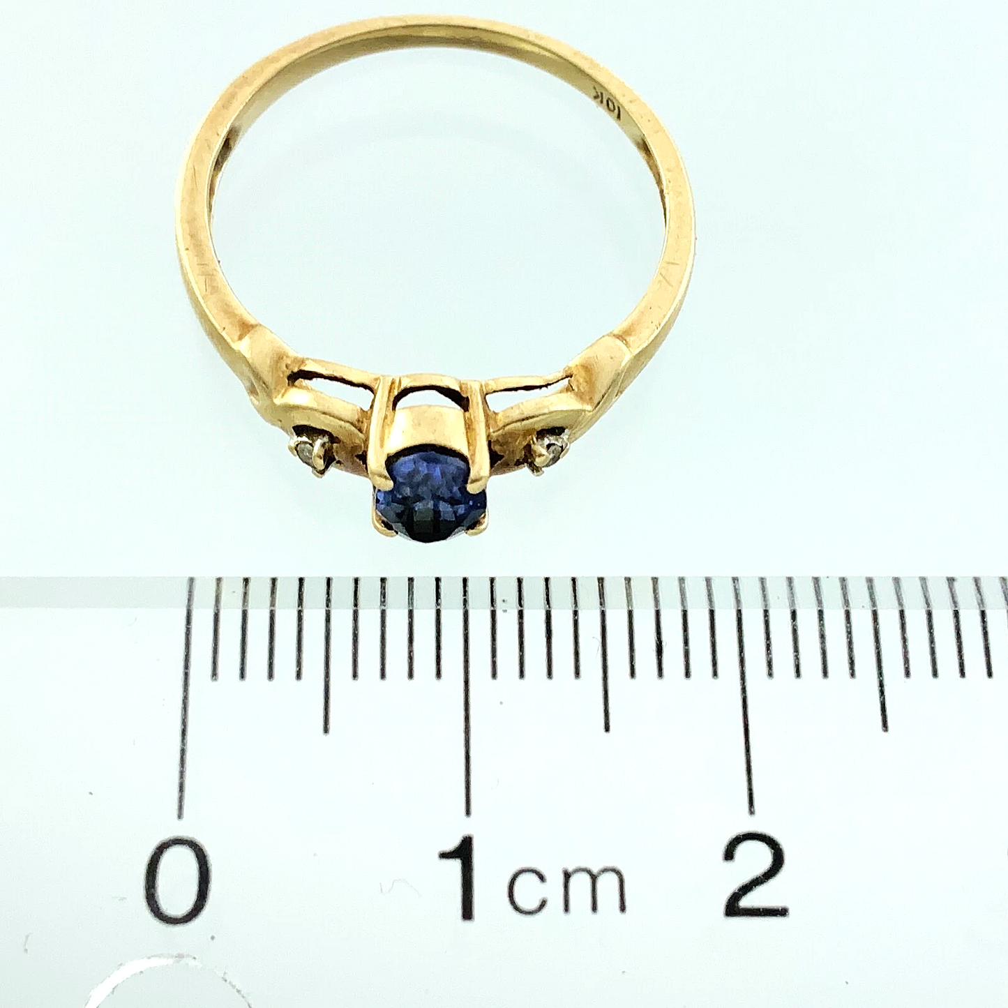 10K Yellow Gold Blue Sapphire and Diamond Ring Size 7 AU255