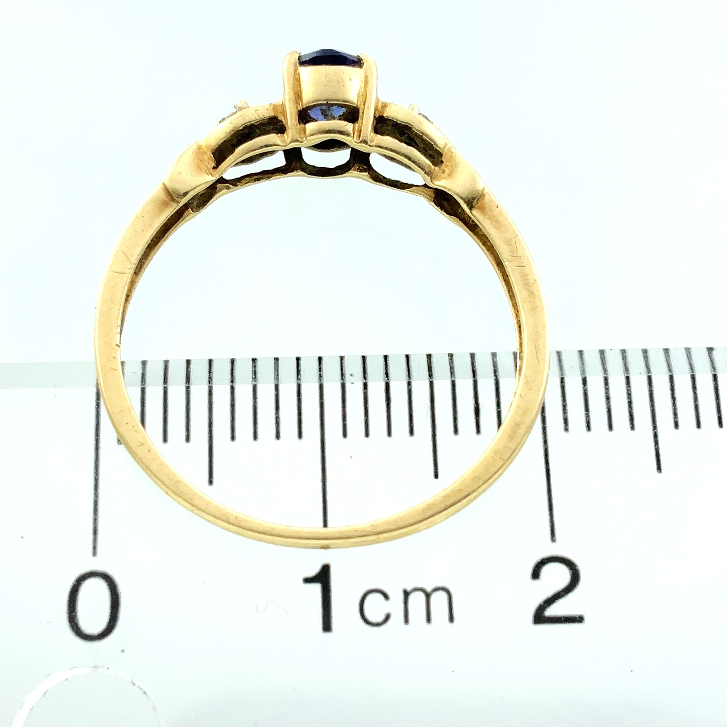 10K Yellow Gold Blue Sapphire and Diamond Ring Size 7 AU255