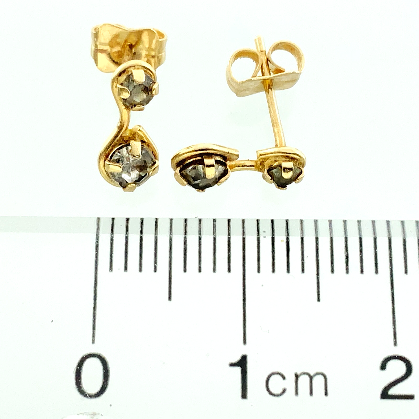 14K Yellow Gold Cubic Zirconia Rustic Earrings AU261