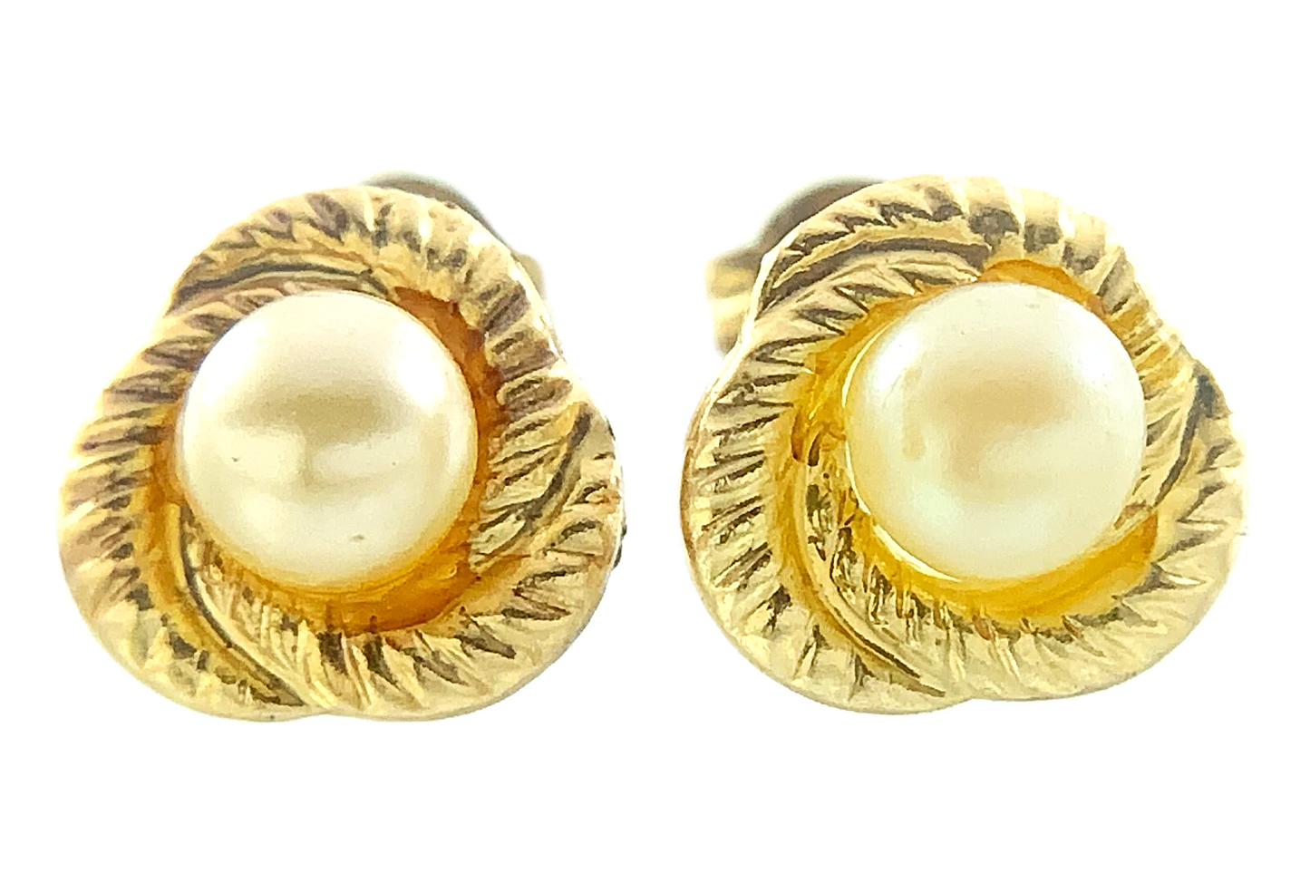 10K Yellow Gold Pearl Earrings AU265