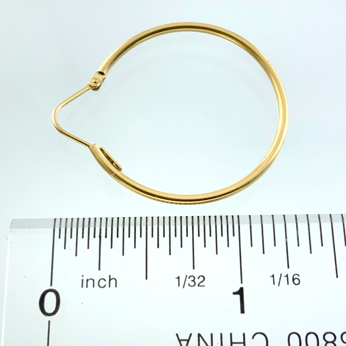 18K Yellow Gold Simple Elegant Hoop Earrings 1in AU280