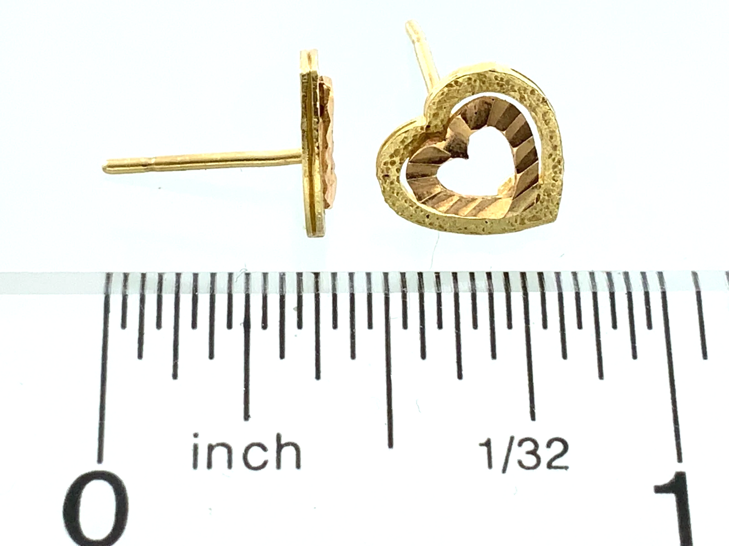 14K Yellow Gold Heart Stud Earrings Classic Elegant Double Heart AU299