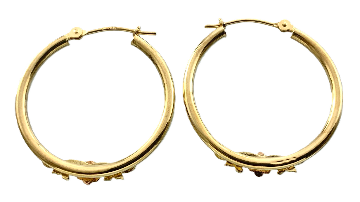10K Yellow Gold Hoop Earrings With Elegant Floral Decor AU300