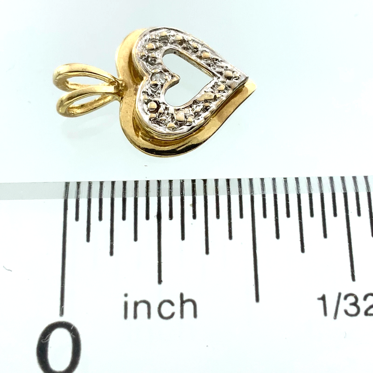 10K Yellow Gold Heart Shape Pendant Symbol of Love AU301