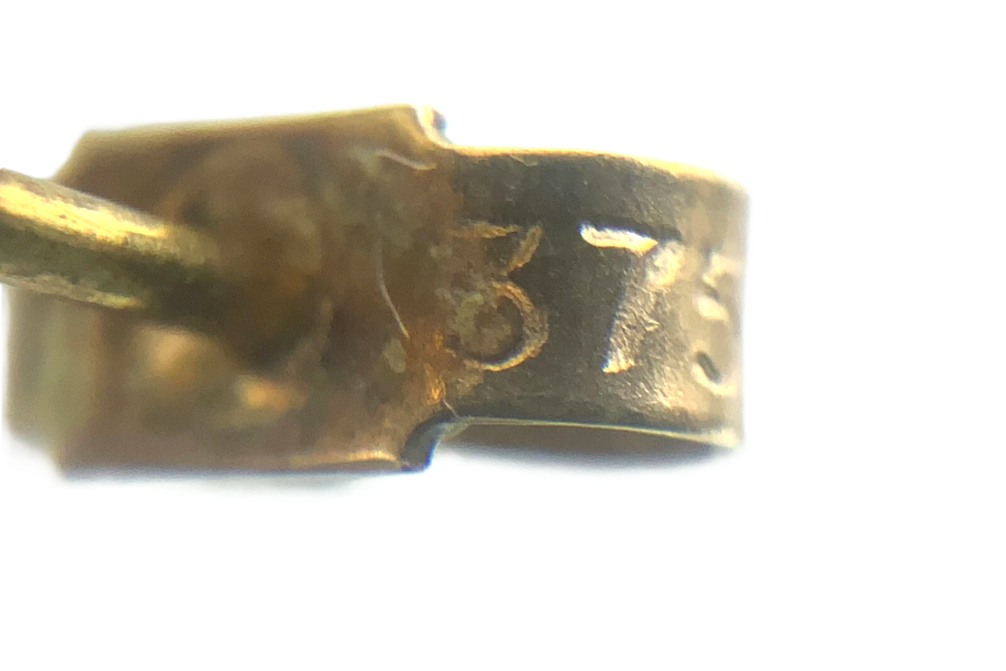 Elegant Iridescent Cubic Zirconia Earrings 9k Gold 375 BB780