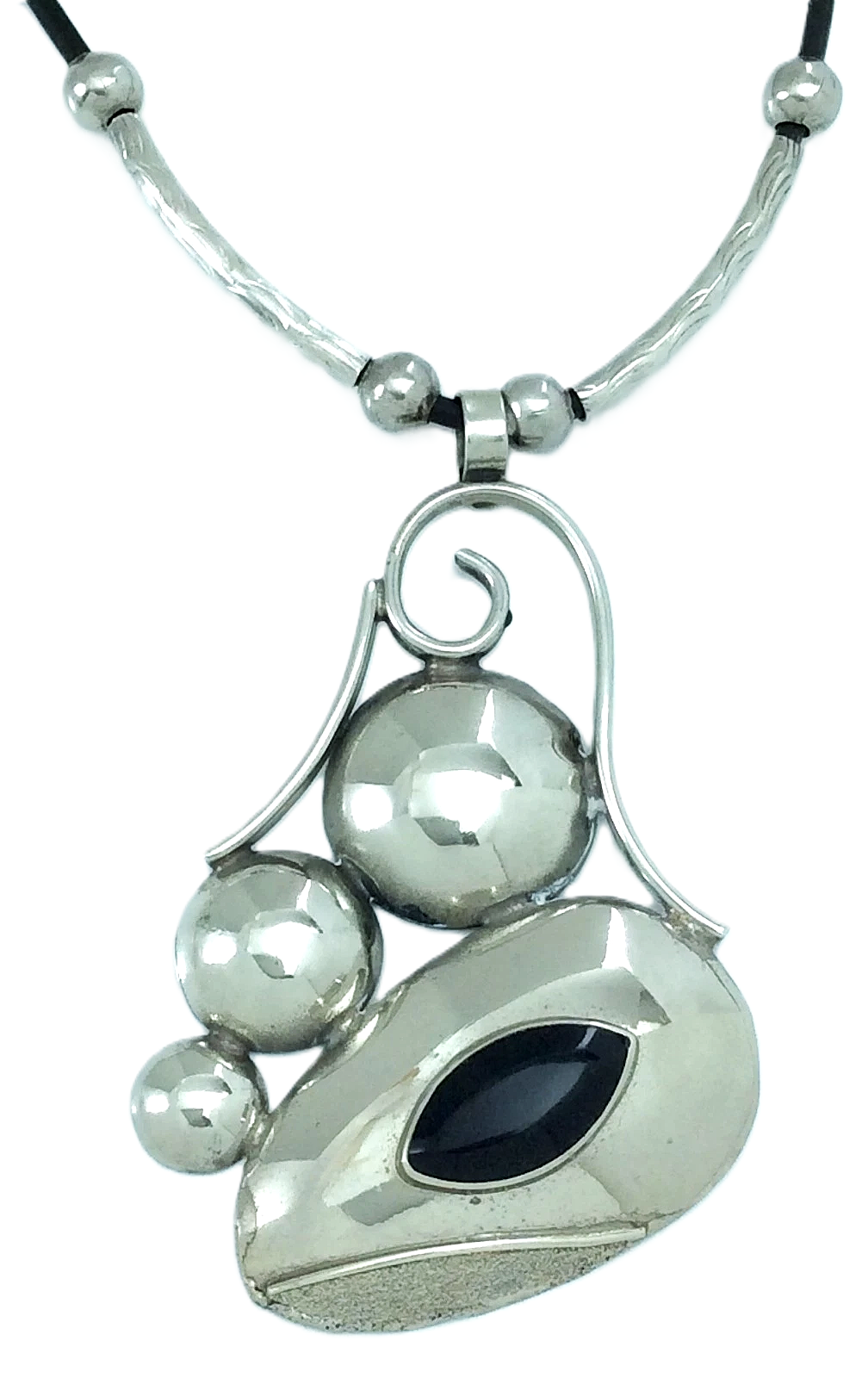 Vintage Sterling Silver Black Stone Circle Plastic Necklace 2.75in 15.6g H225