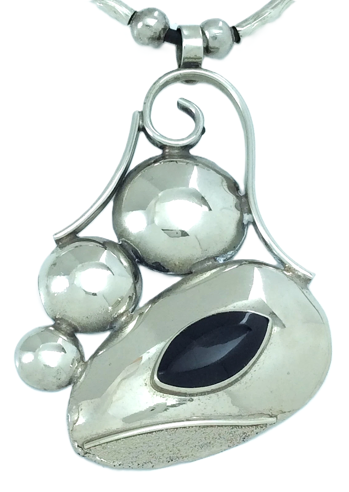 Vintage Sterling Silver Black Stone Circle Plastic Necklace 2.75in 15.6g H225