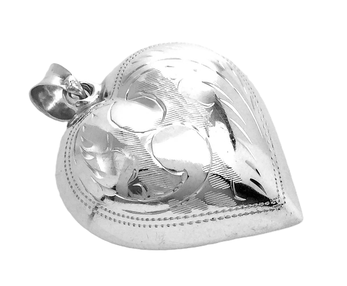 Womens Vintage Sterling Silver Hollow Heart Necklace Pendant 1.25 in 5.6g H255