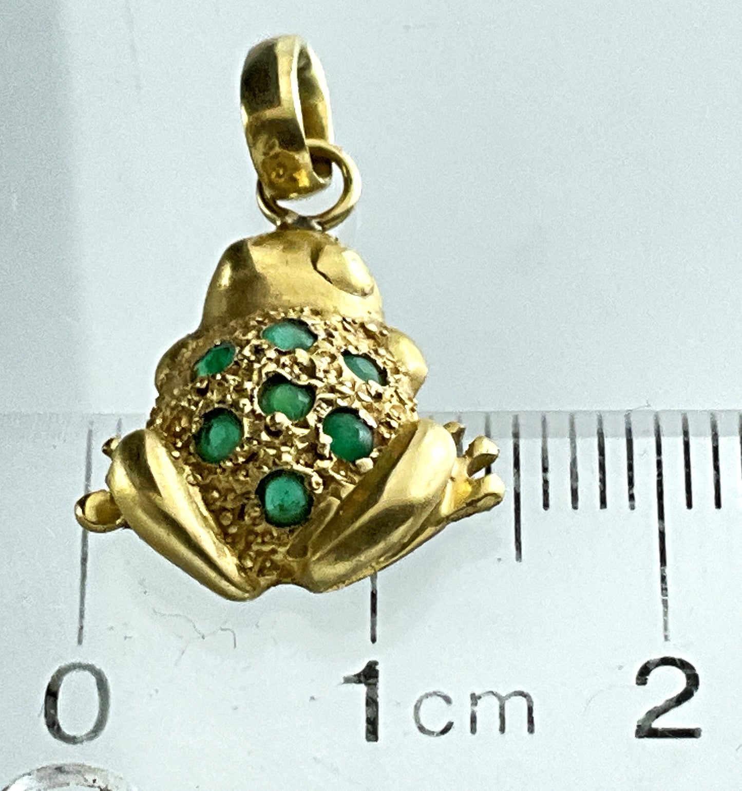10K Yellow Gold Frog Charm Pendant