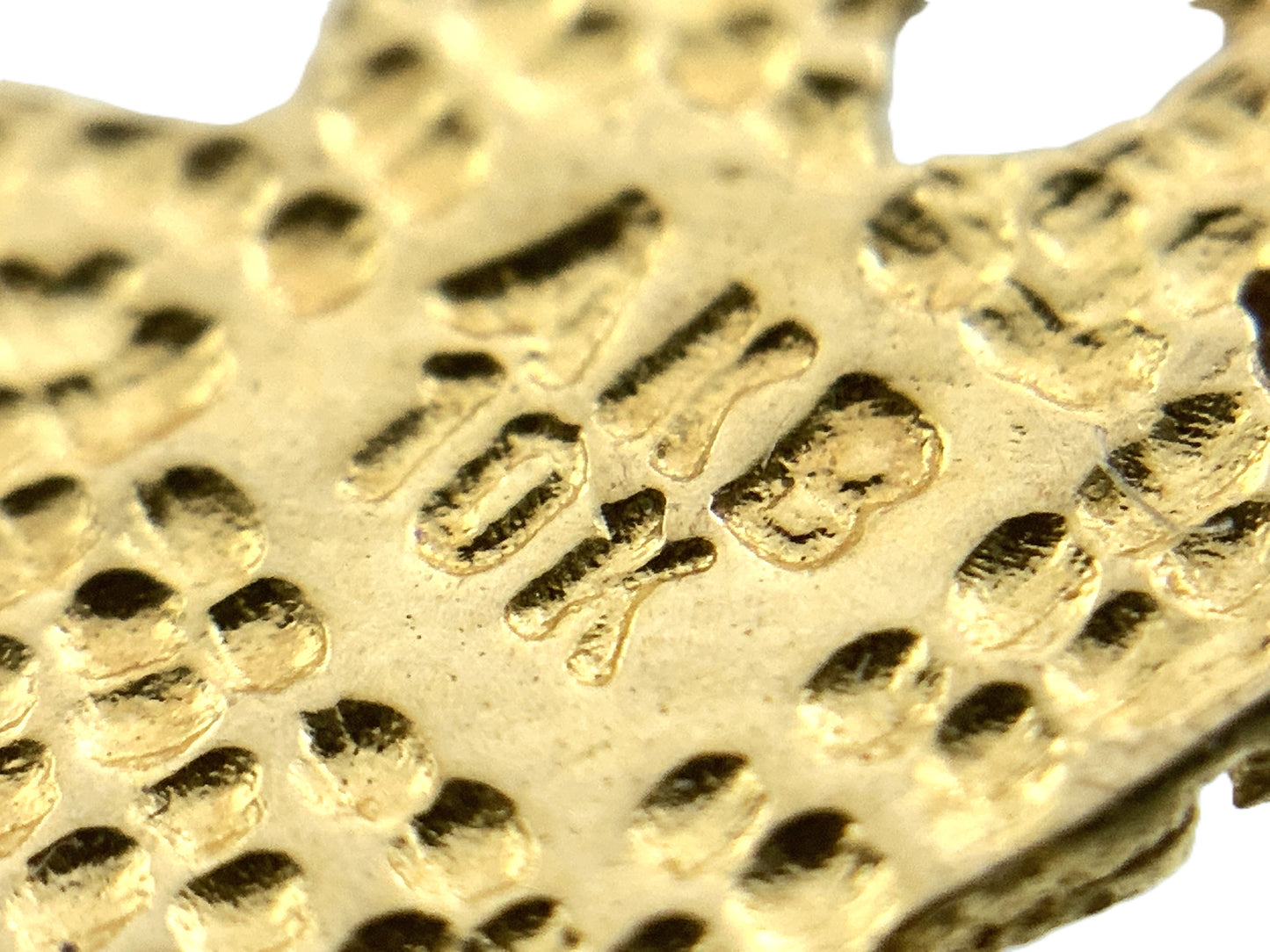 10K Yellow Gold Flying Eagle Charm Pendant AU313