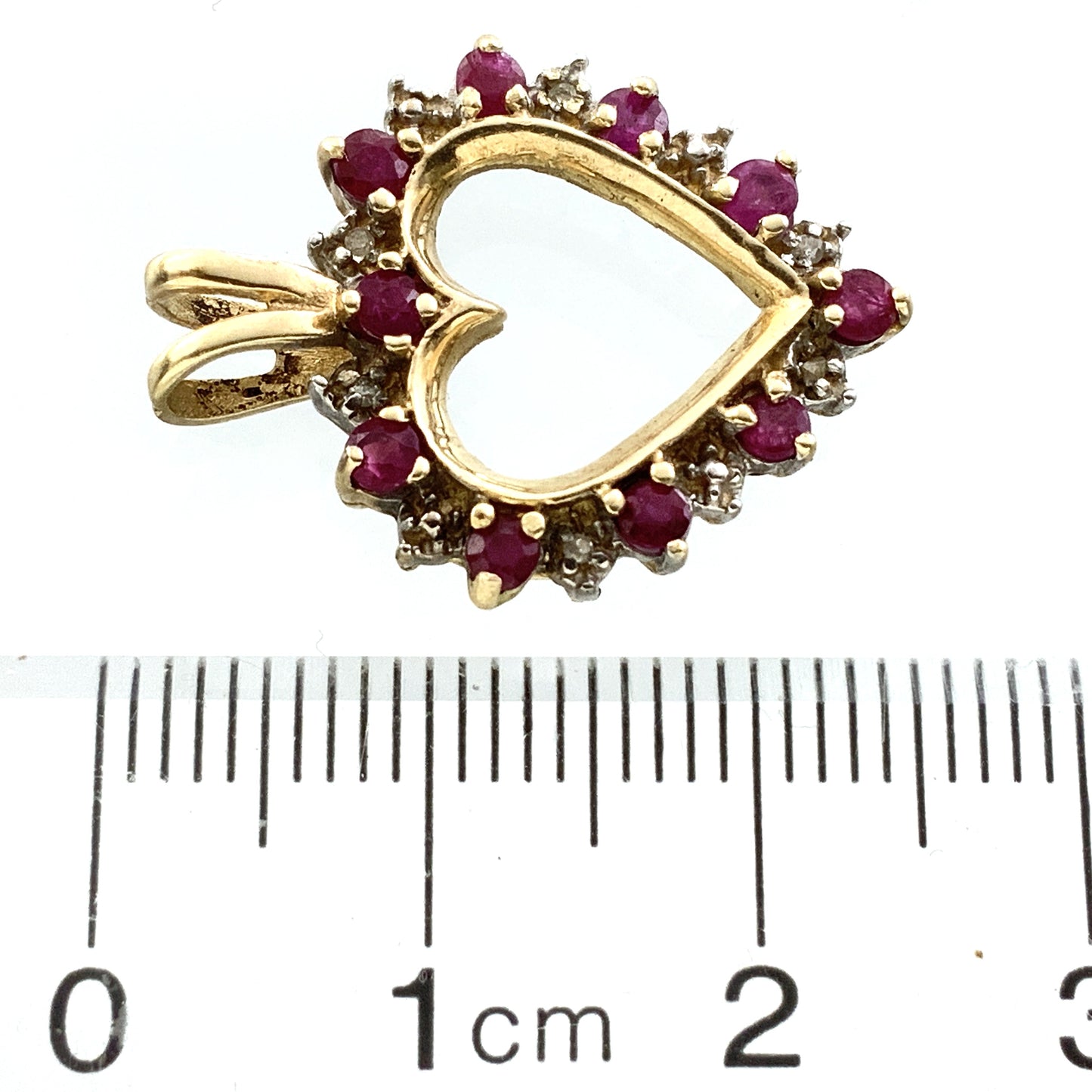 10K Yellow Gold Heart Shaped Pendant Charm With Stones  AU322