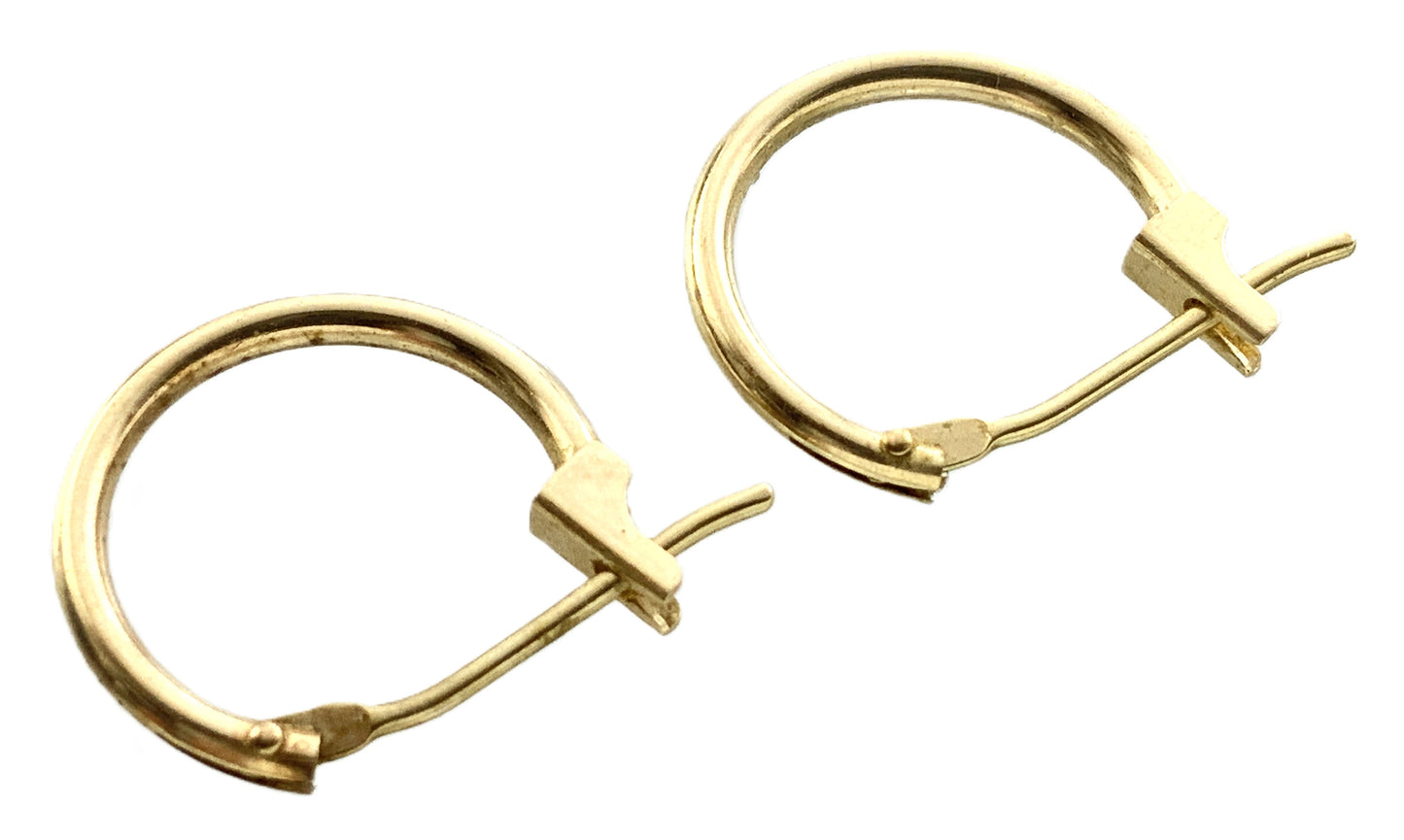 10K Yellow Gold  Hoop Earrings With Latch-Back Closure AU326