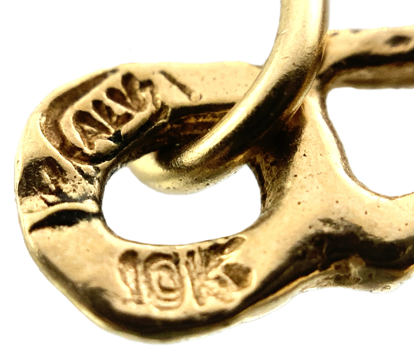 10K Yellow Gold  Butterfly Pendant Charm With Openwork Design AU328