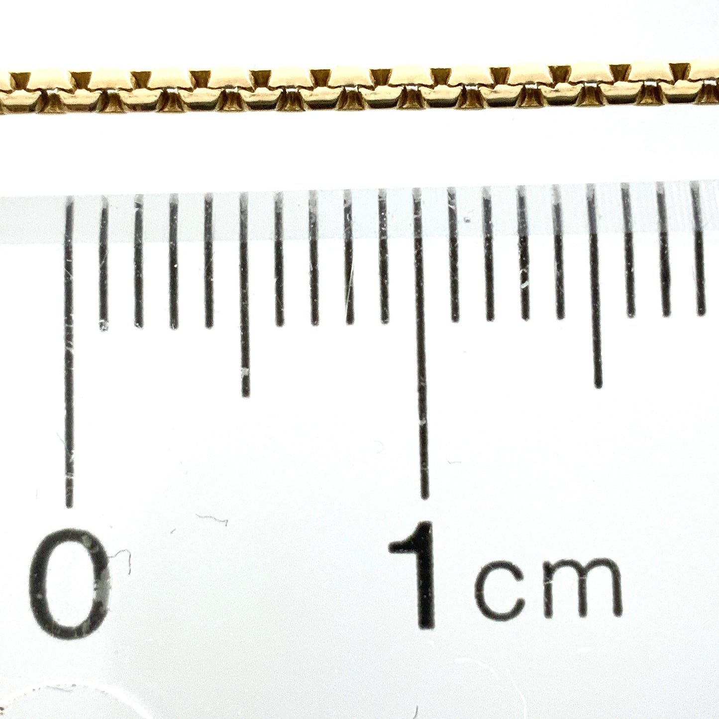 10K Yellow Gold Box Link 19.5 in x 1 mm Chain Necklace AU330