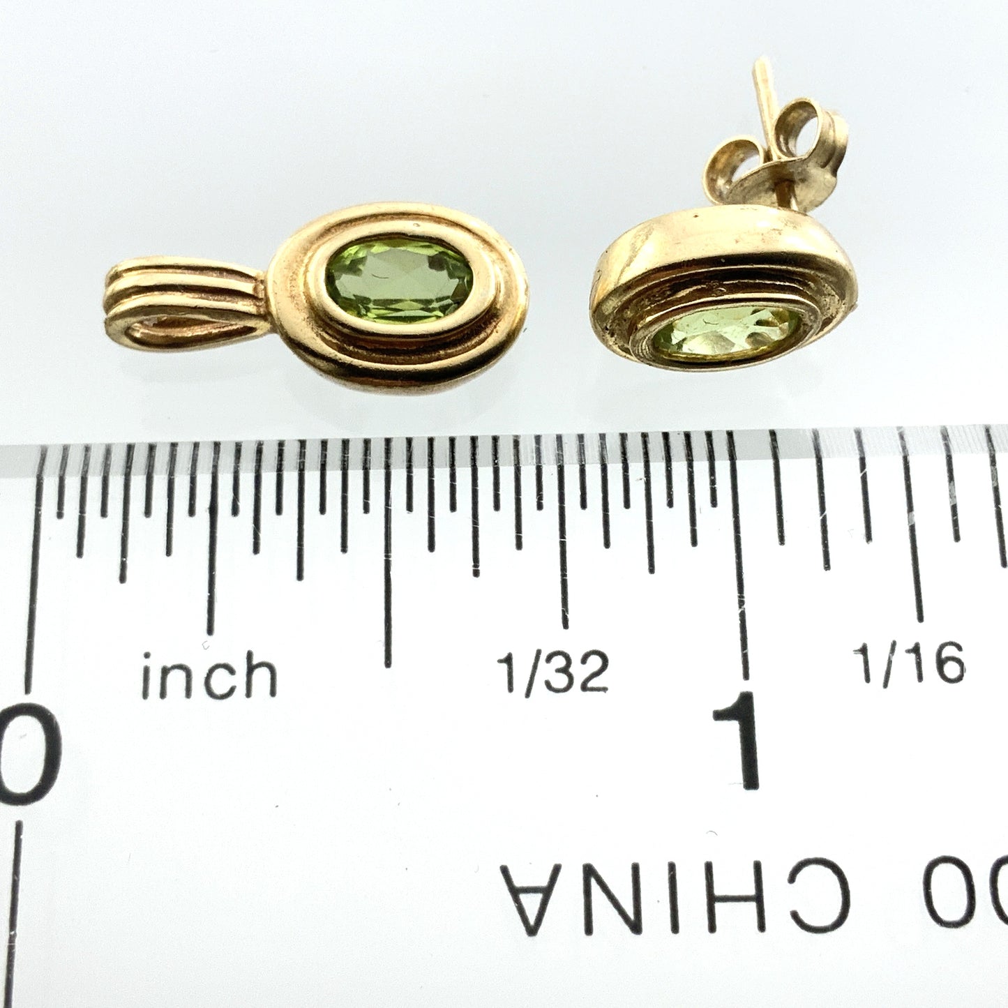 10K Yellow Gold  Peridot Gemstones Pendant Charm and Stud Earrings AU336