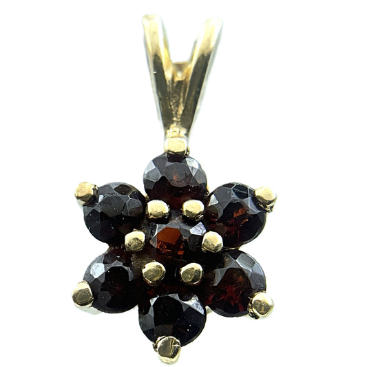 14K Yellow Gold Garnet Cluster Pendant Charm AU430