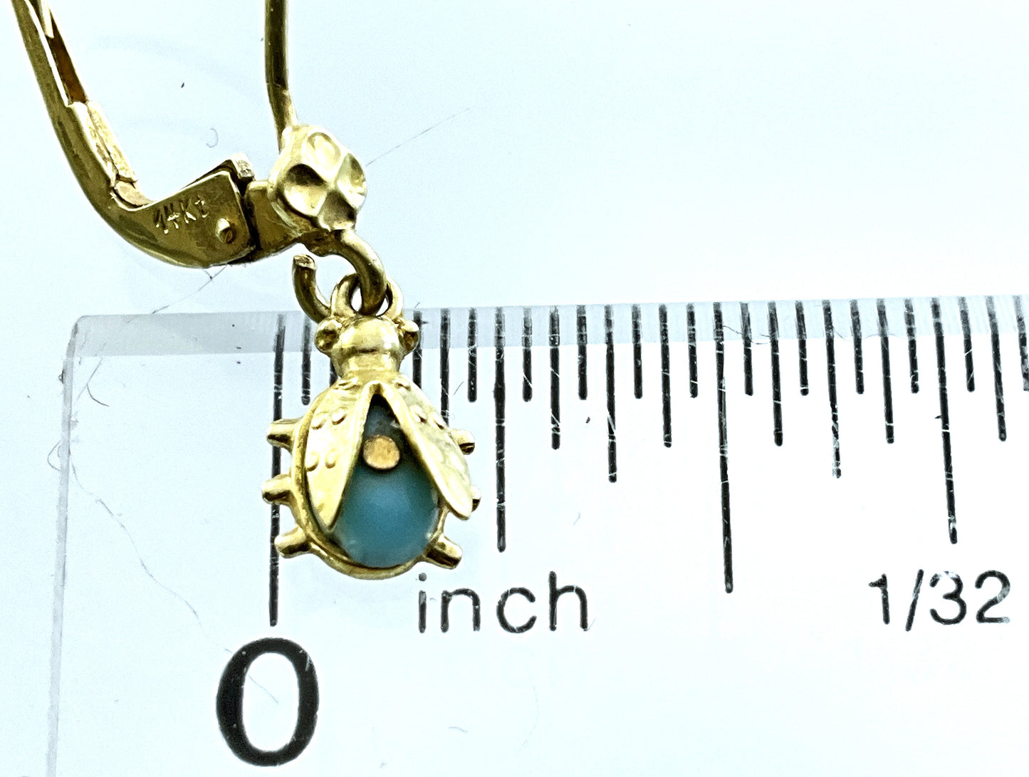 14K Yellow Gold Ladybug Drop Leverback Closure Earrings AU433