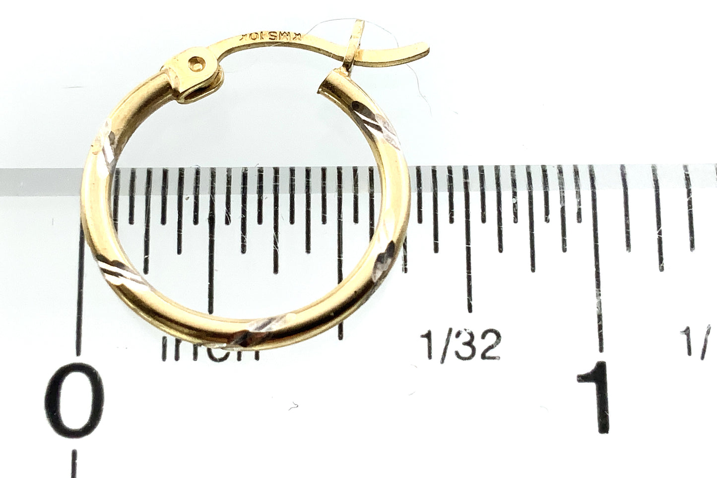 10K Yellow Gold Diamond Cut Hoop Earrings AU355