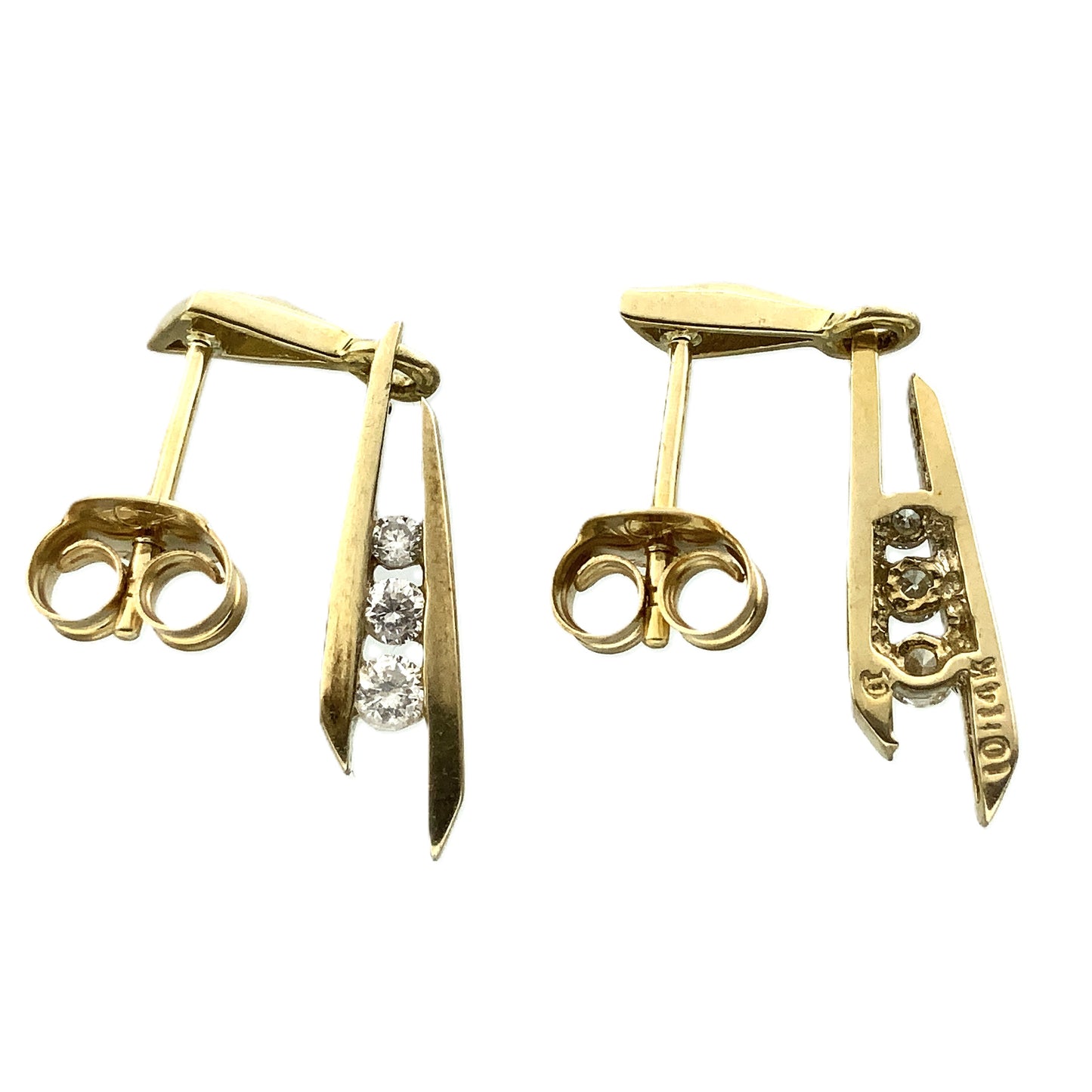 10K Yellow Gold 3 Graduated Clear Stone in Mordern Vertical Bars Stud .10 Total Carats Diamond Earrings AU379