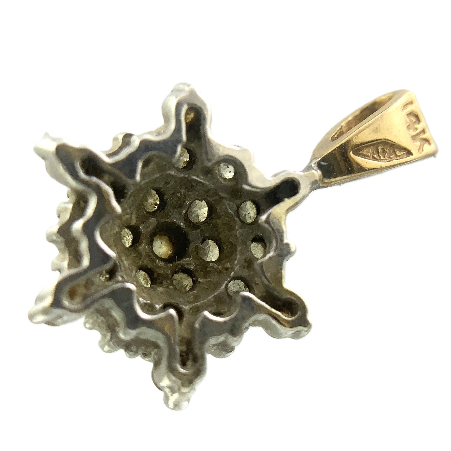 14K Yellow Gold Cluster Necklace Charm Pendant AU375