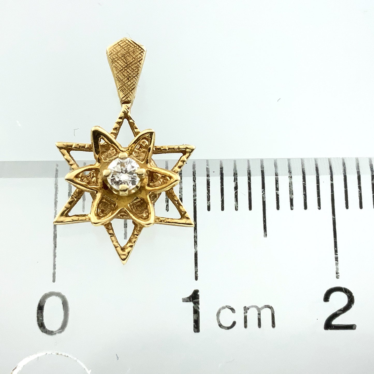14K Yellow Gold Star of David with a Central Round .05 Carat Diamond Necklace Charm Pendant AU376