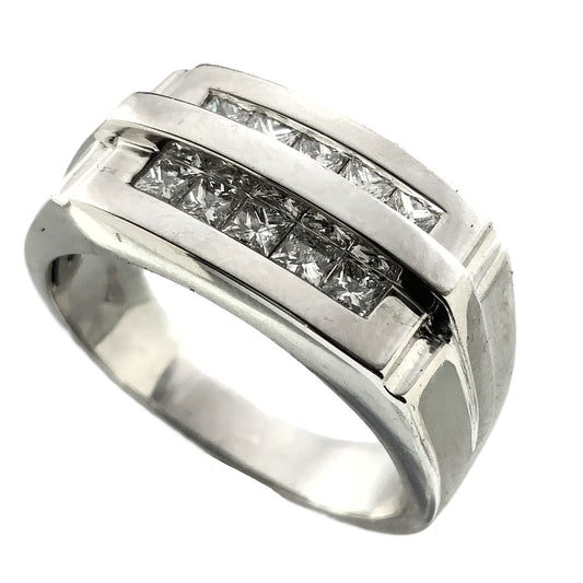 10K White Gold Two Channel Princess Diamonds Band Ring .9 Total Carats Size 10 AU363