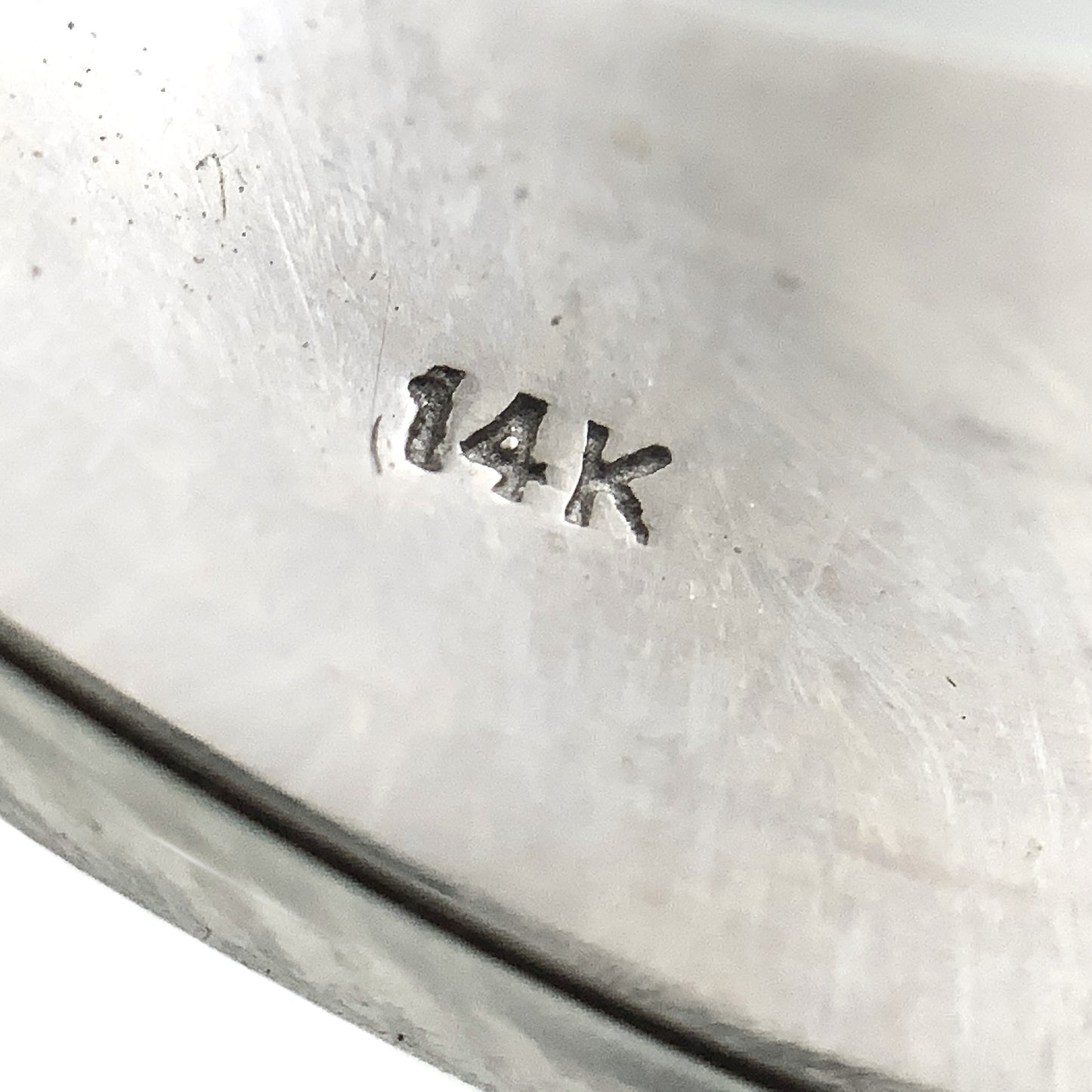 10K White Gold Two Channel Princess Diamonds Band Ring .9 Total Carats Size 10 AU363