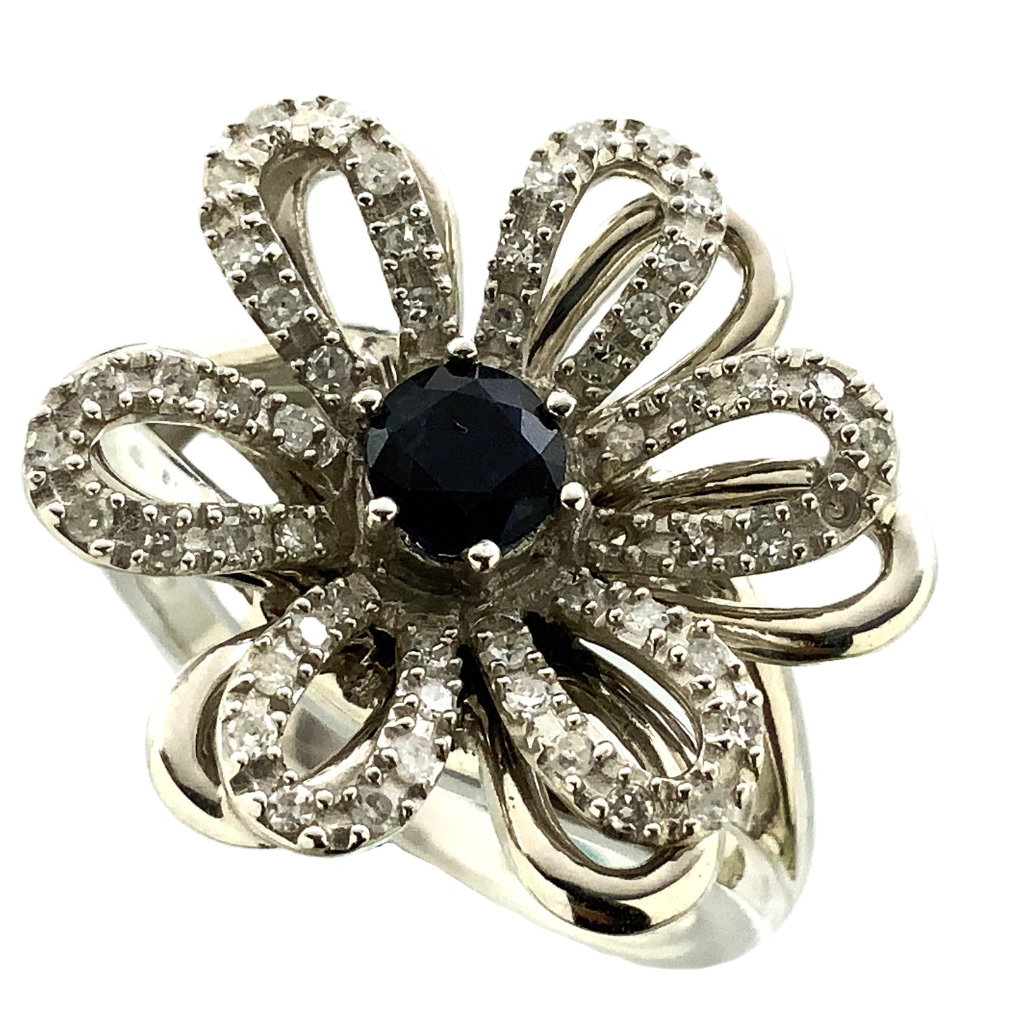 14K White Gold Floral or Snowflake Design Cluster Size 6.25 Ring AU381