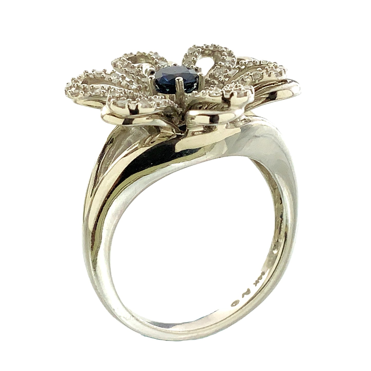 14K White Gold Floral or Snowflake Design Cluster Size 6.25 Ring AU381