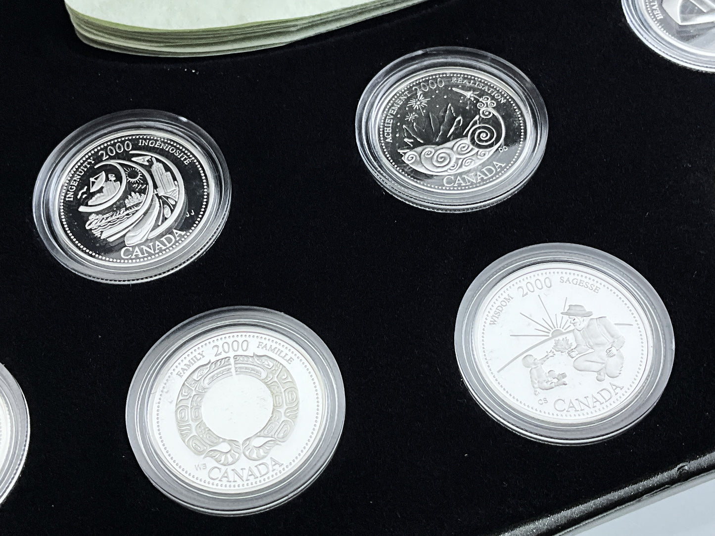2.1 ozt Canada Millenium Commemorative Silver 25¢