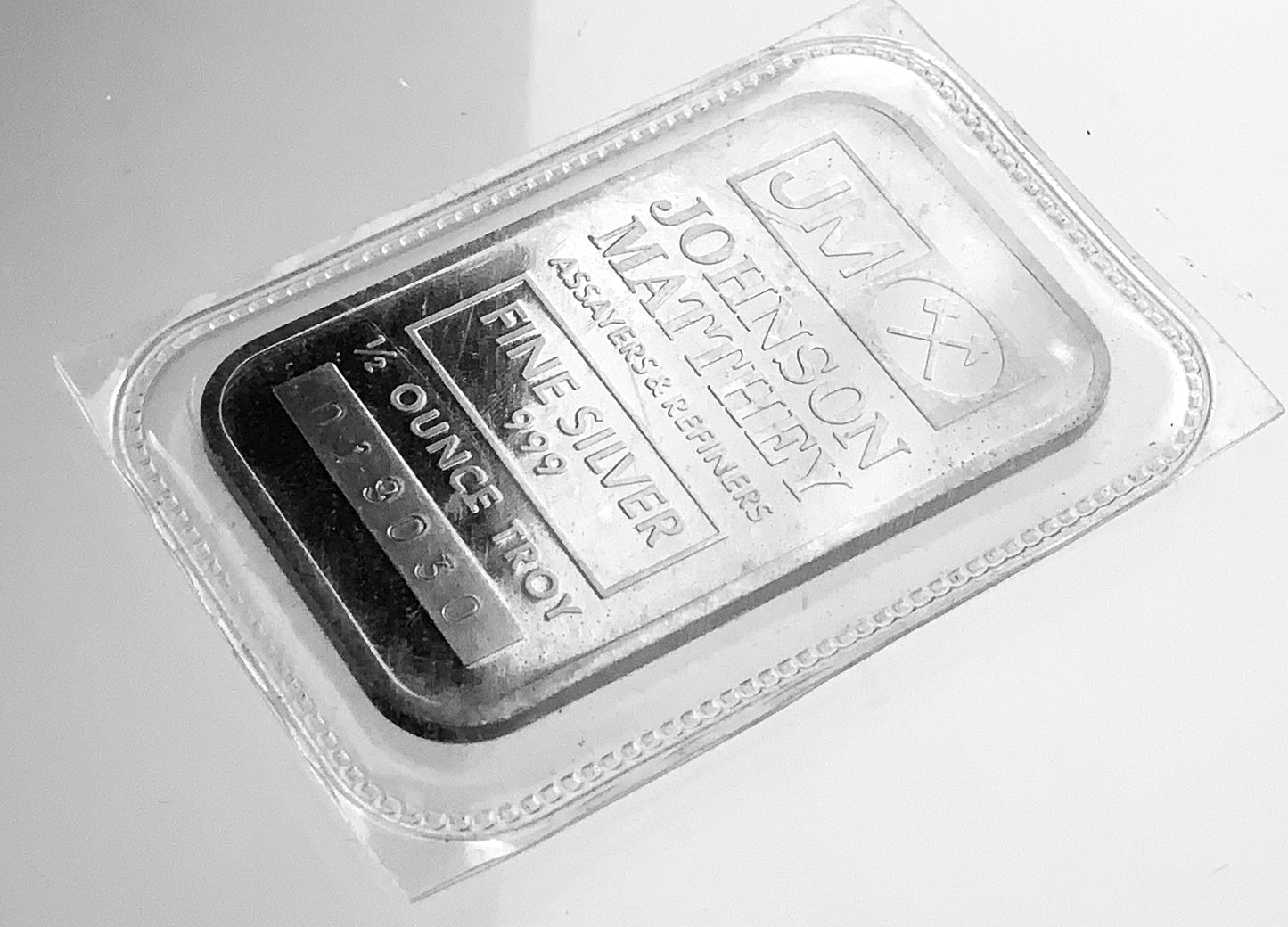 .500 ozt Rare Johnson Matthey 999 Silver Bar