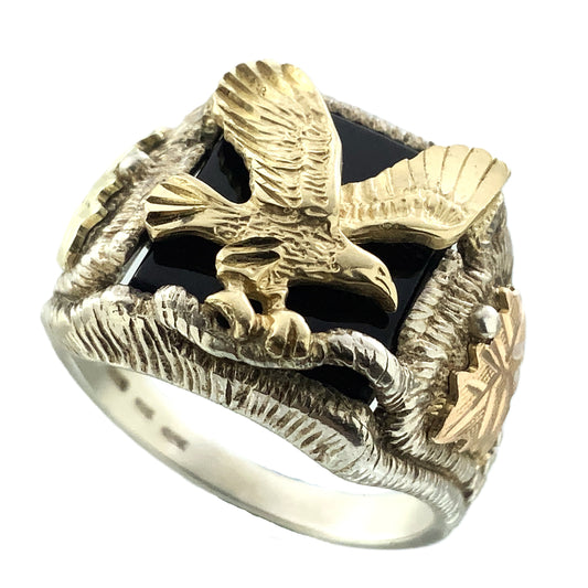 10K Gold Eagle Atop Black Onyx and 12K Leaves Silver 925 Size 10.5 Men's Ring AU392