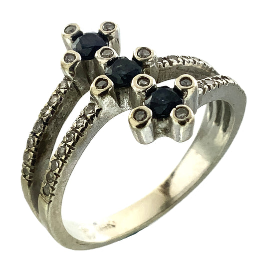 14K White Gold with 38 Diamonds Ring .38 Total Carats Size 6.5 AU395