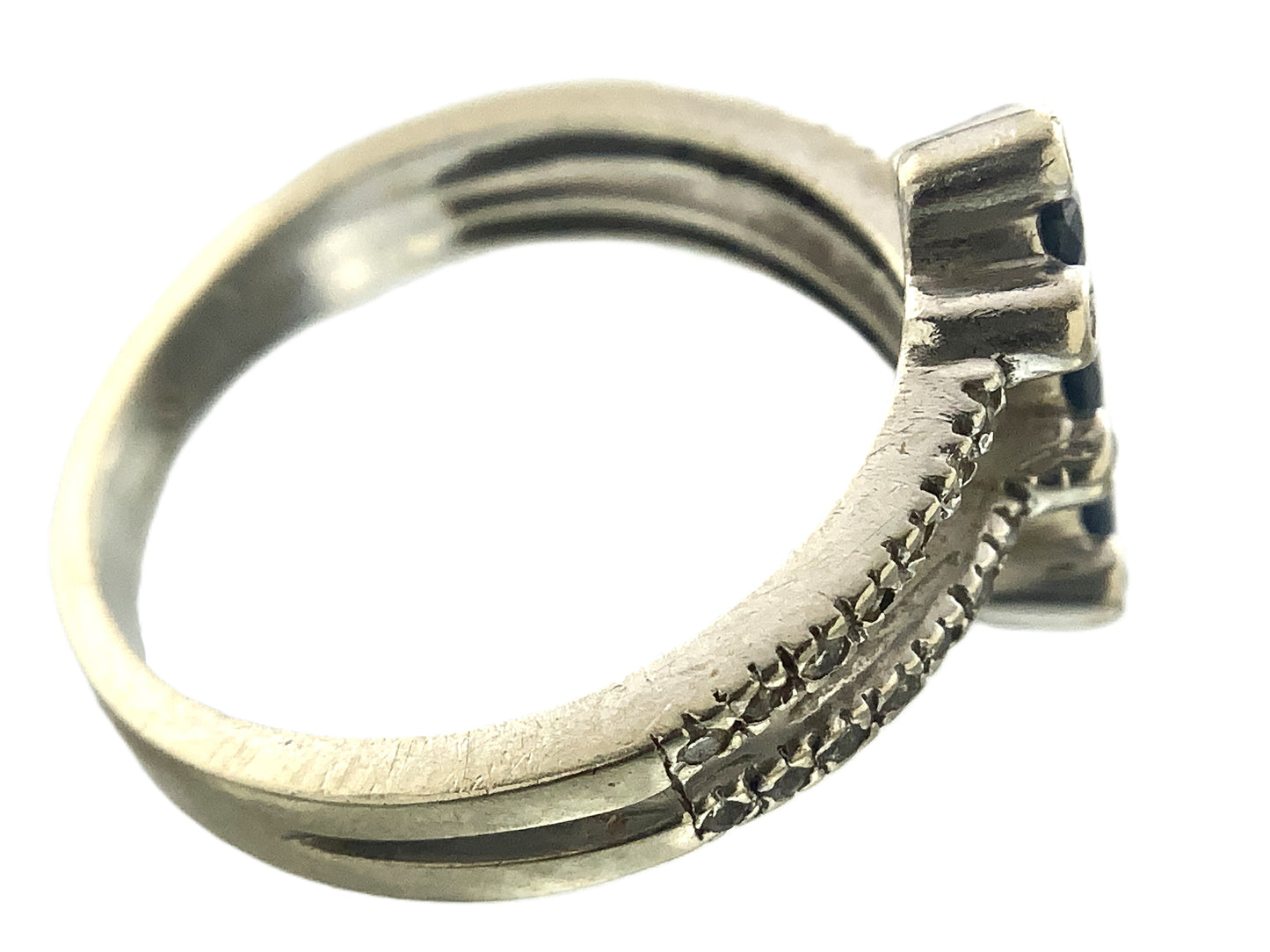 14K White Gold with 38 Diamonds Ring .38 Total Carats Size 6.5 AU395