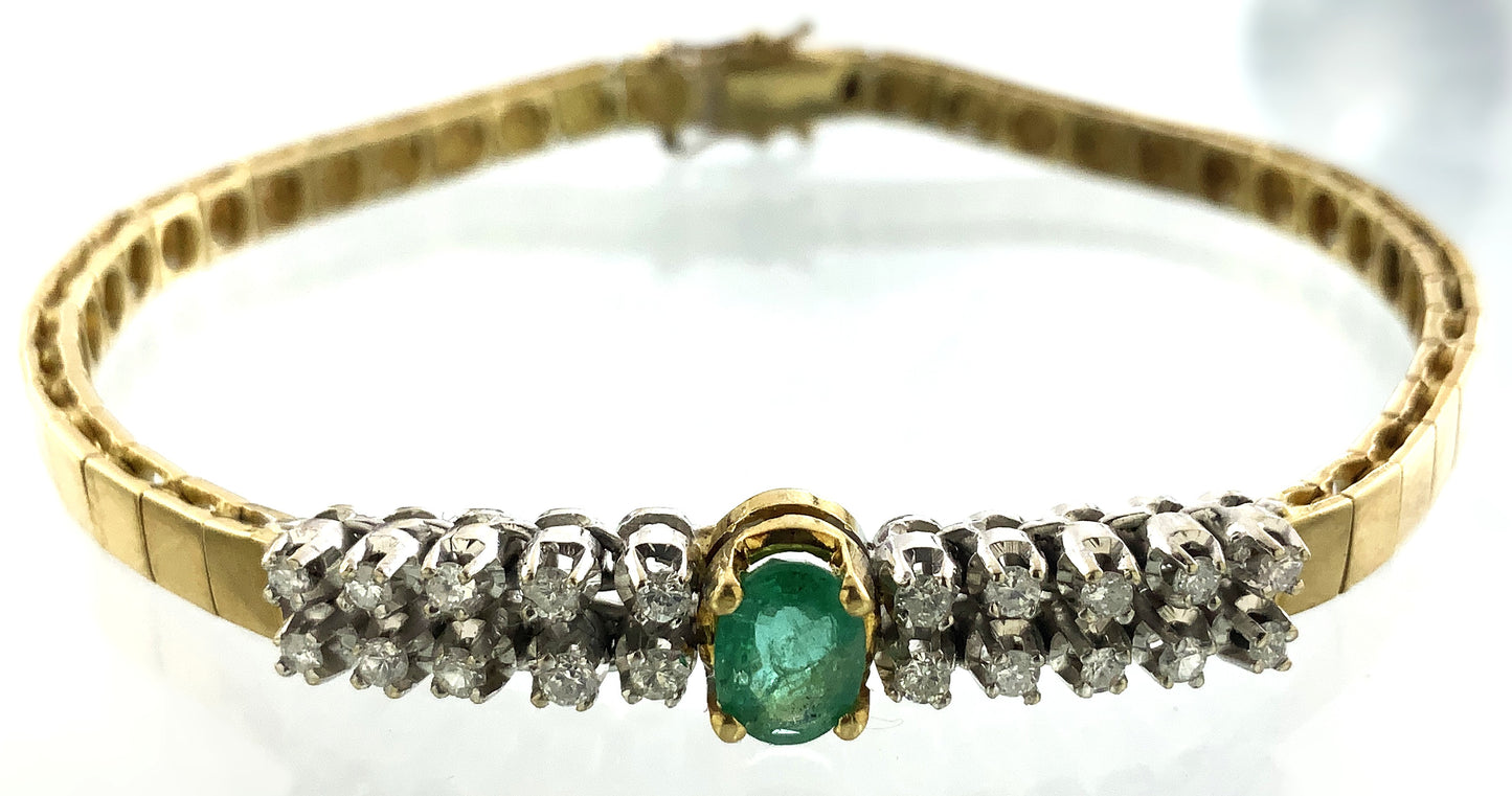 18K White Gold Oval Emerald 7.25in x 3.52mm Tennis Bracelet AU394