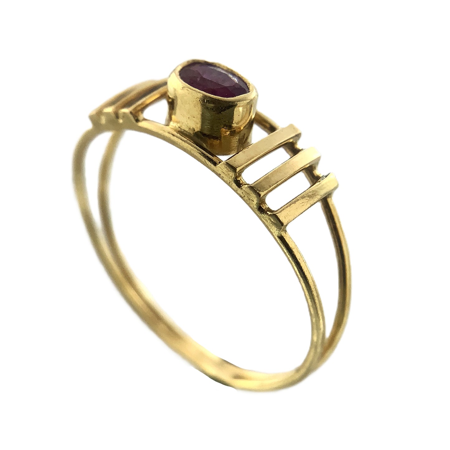 18K Yellow Gold Oval Cut Red Ruby Gemstone Size 5.75 Ring AU398