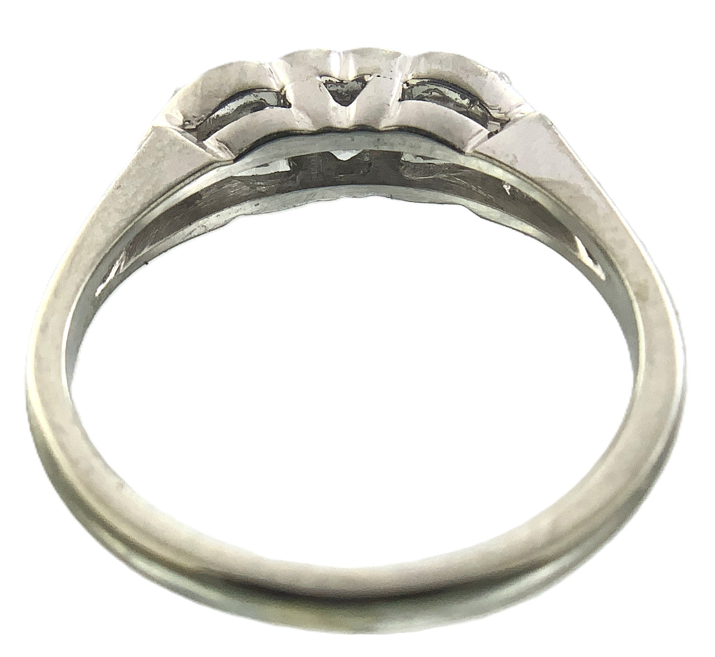 18K White Gold Trilogy Filigree Design with 3 Diamonds .06 Total Carats Size 4.75 Ring AU397