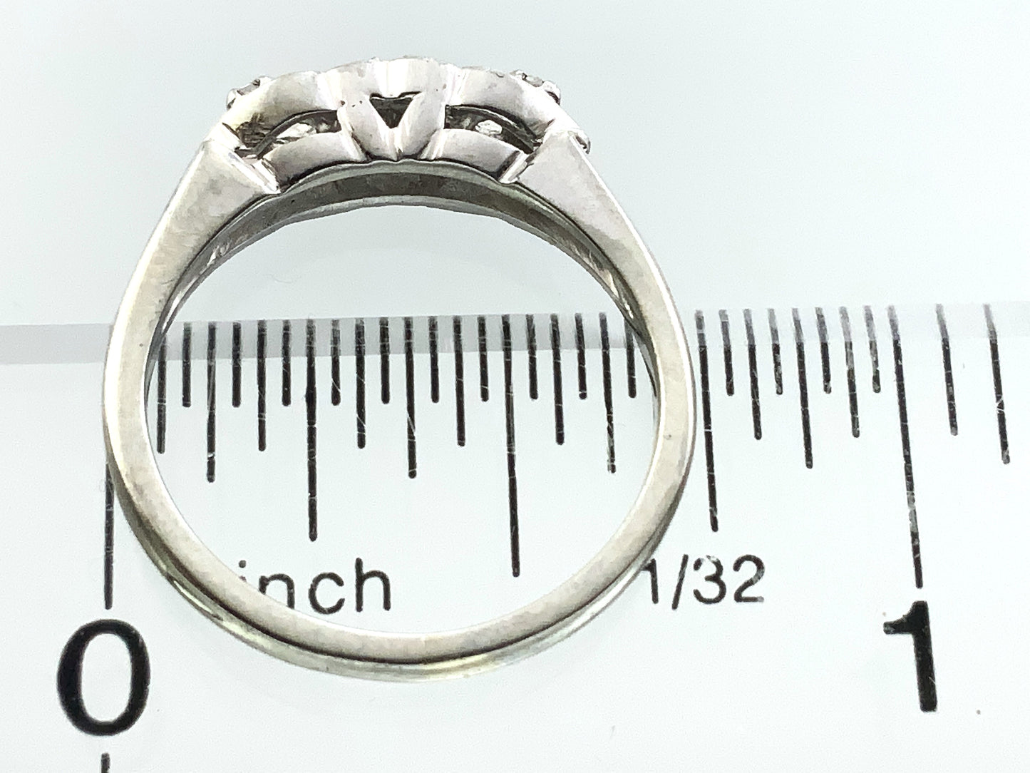 18K White Gold Trilogy Filigree Design with 3 Diamonds .06 Total Carats Size 4.75 Ring AU397