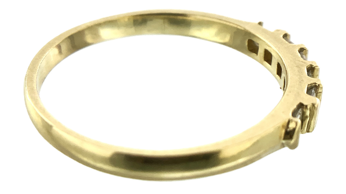 14K Yellow Gold Anniversary or Wedding Band with 6 Princess Cut Diamonds in Channel .3 Total Carats Size 6.75 Ring AU402