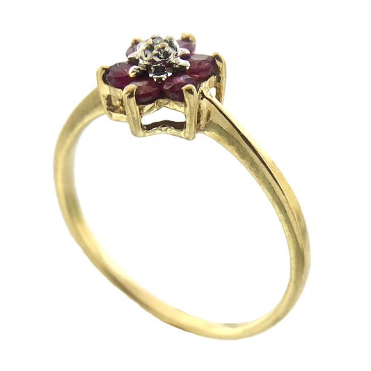 14K Yellow Gold 6 Red Ruby and Diamond Flower Cluster Floral Daisy Design Ring .05 Total Carats Size 6 Ring AU404