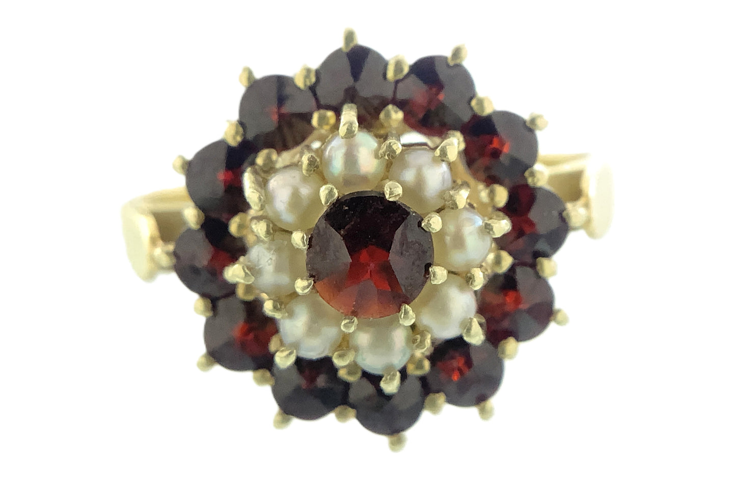 14K Yellow Gold Floral Design Red Garnet and Pearl Clusters Size 6 Ring AU405