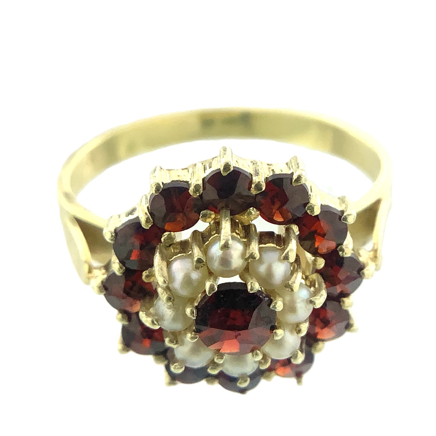14K Yellow Gold Floral Design Red Garnet and Pearl Clusters Size 6 Ring AU405