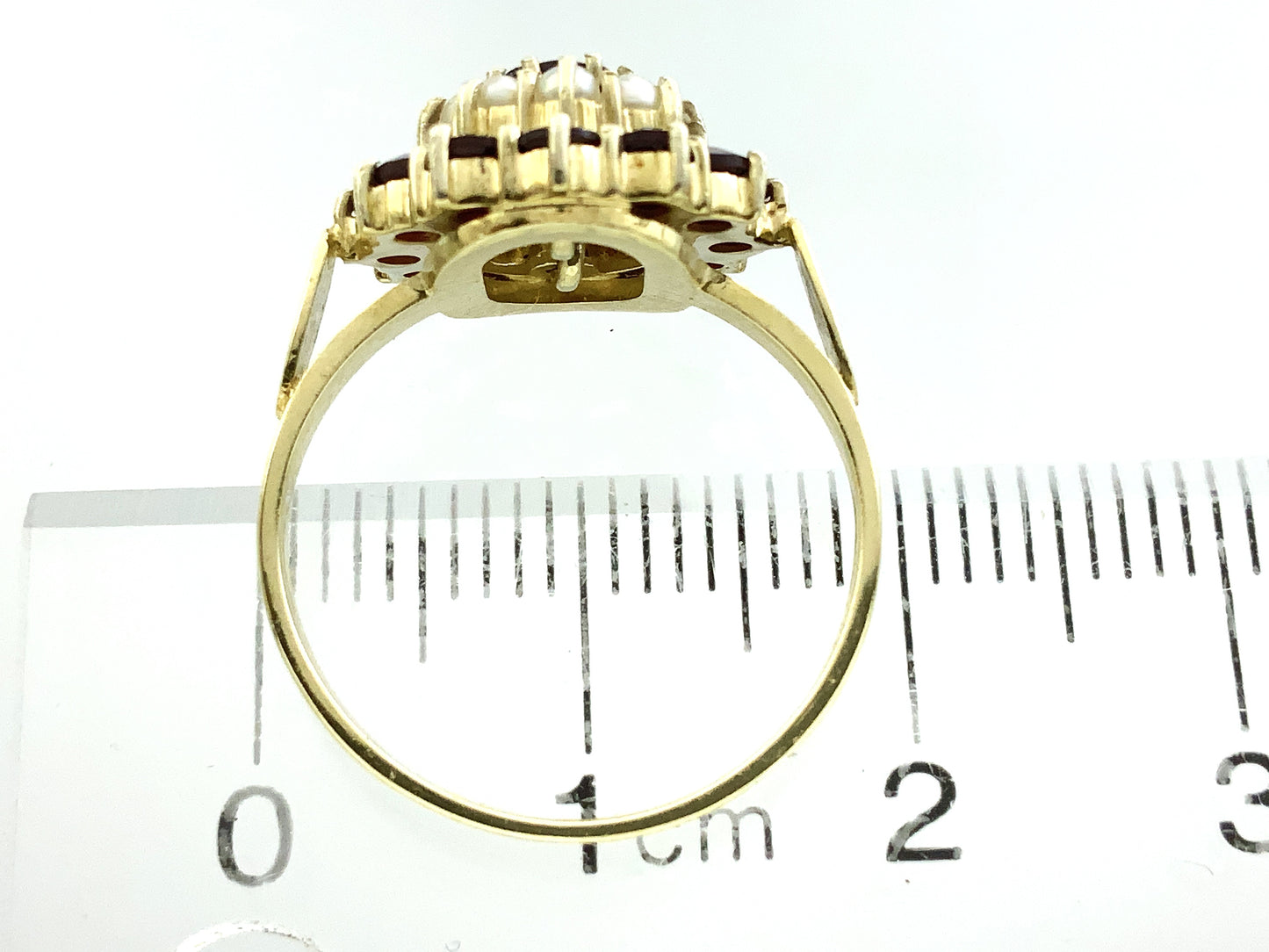 14K Yellow Gold Floral Design Red Garnet and Pearl Clusters Size 6 Ring AU405